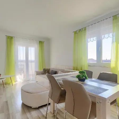 Fuer 2 Personen Ca 50 Qm In Fazana, Istrien Istrische Riviera Fazana