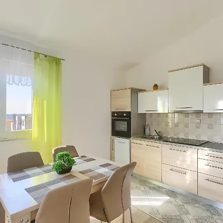 Fuer 2 Personen Ca 50 Qm In Fazana, Istrien Istrische Riviera *