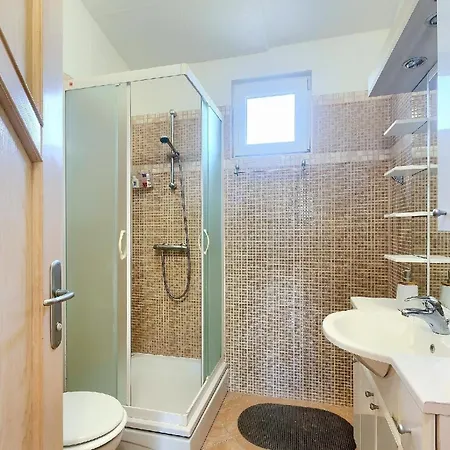 Apartment Fuer 2 Personen Ca 50 Qm In Fazana, Istrien Istrische Riviera *