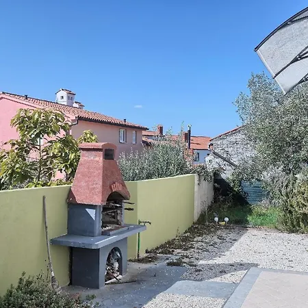 Fuer 2 Personen Ca 50 Qm In Fazana, Istrien Istrische Riviera Apartment *